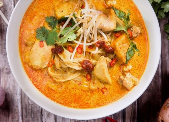 Authentic Singapore Curry Laksa Recipe